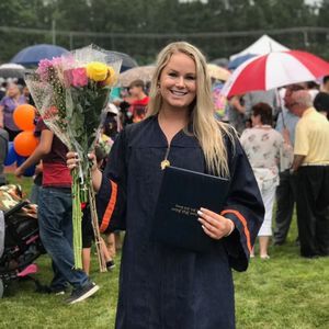 Meet your Posher, Ariana